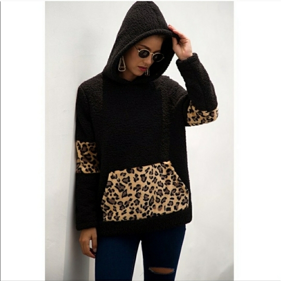 🐆 Animal print hoodie - Picture 3 of 3